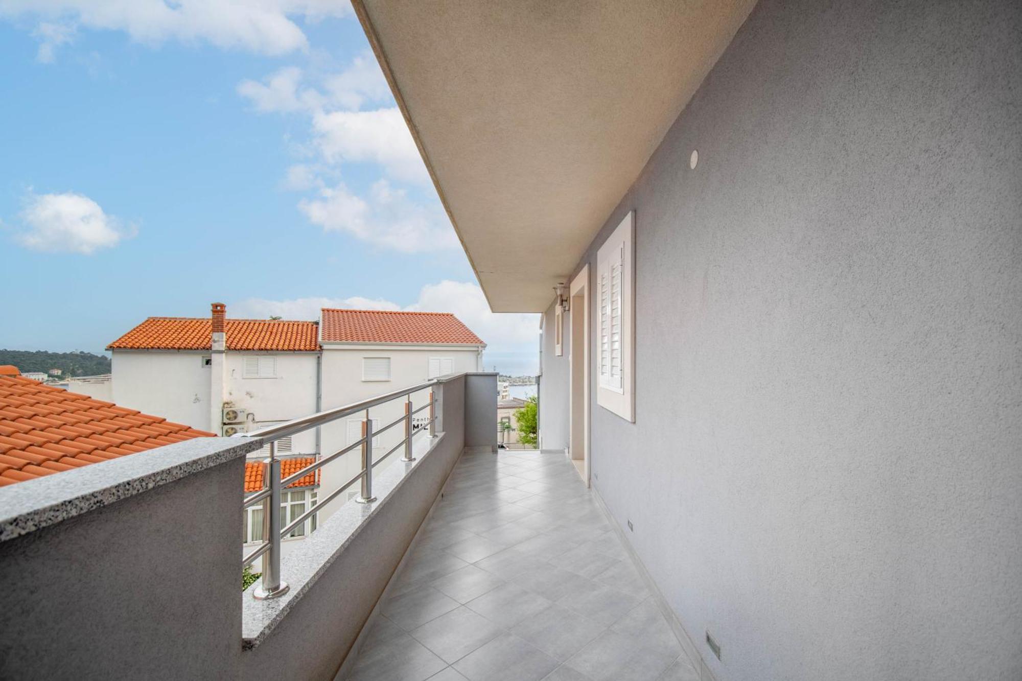 Studio Apartmani Dora Makarska Eksteriør bilde